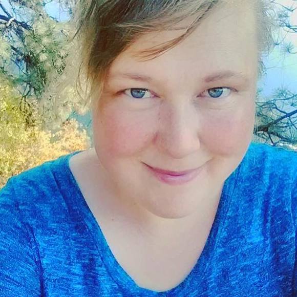 Meet your Posher, Liliya - Picture 3 of 3